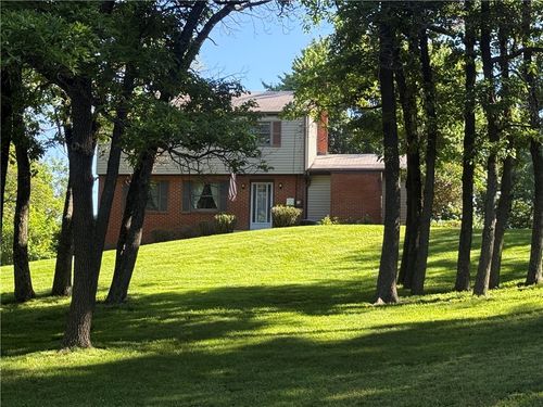 2261 Gray Ridge Rd, Allison Park, PA, 15101-3409 | Card Image