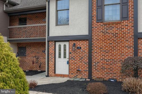 3 Amberly Way, Lititz, PA, 17543-1022 | Card Image