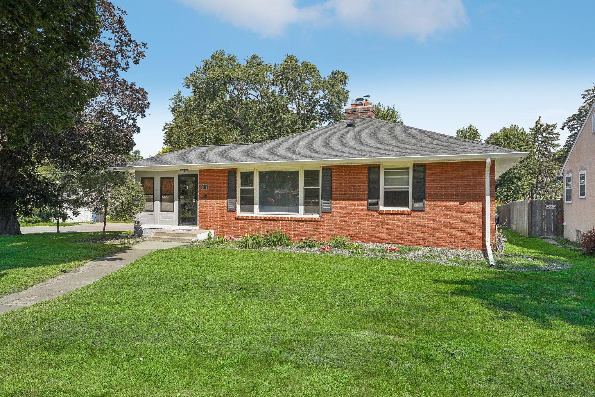 57th St, Minneapolis, MN 55417