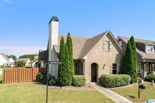 1044 Crawford Ct, CHELSEA, AL, 35043-7254 | Card Image