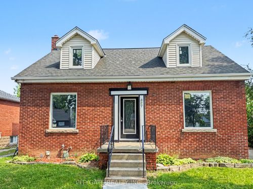 687 Upper James St, Hamilton, ON, L9C2Z4 | Card Image