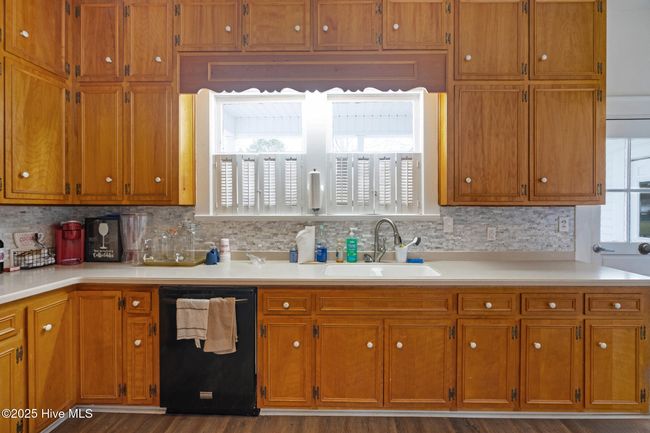 710 S Caroline St, House other with 5 bedrooms, 4 bathrooms and 1 parking in Rockingham NC | Image 9