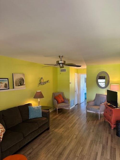 205-16 Vista Palm Ln, Vero Beach, FL, 32962-0847 | Card Image