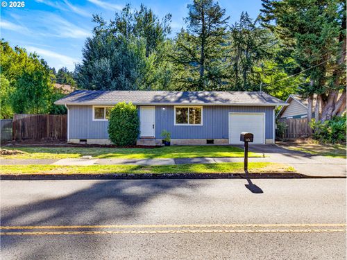 4095 E Amazon Dr E, Eugene, OR, 97405 | Card Image