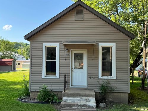 202 W Ferry St, Sparland, IL, 61565-7535 | Card Image