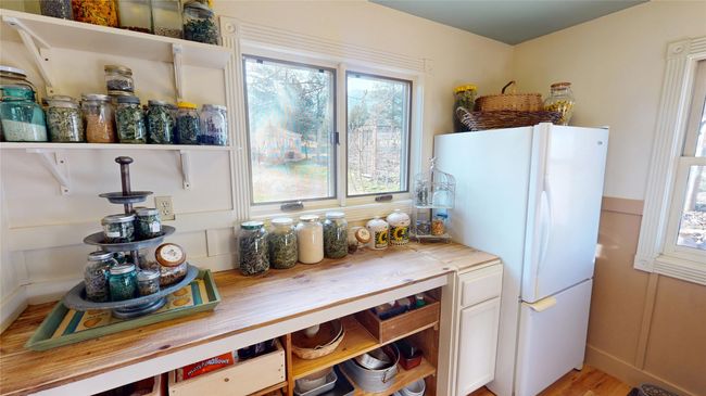 3233 Water Wheel Ln, House other with 3 bedrooms, 3 bathrooms and null parking in Victor MT | Image 20