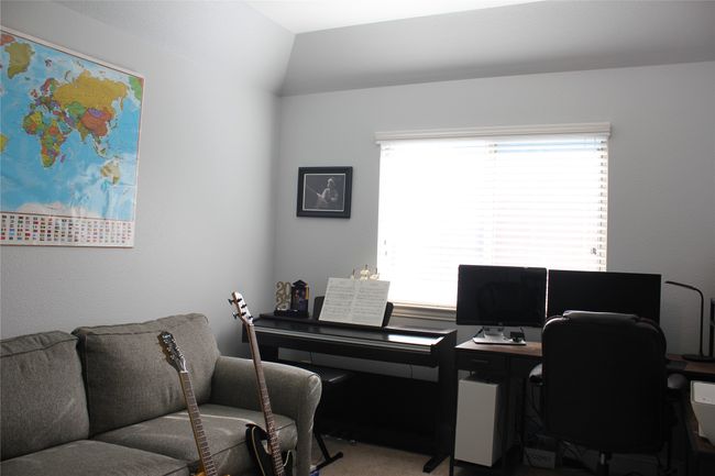 upstairs bedroom | Image 21