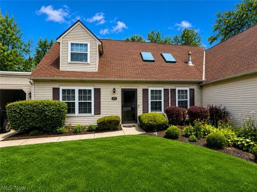 1747 Stone Creek, Twinsburg, OH, 44087 | Card Image