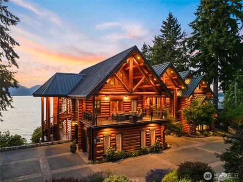 14594 Nw Tree Top Ln, Seabeck, WA, 98380-9704 | Card Image