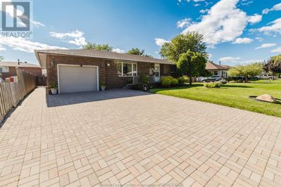 3095 Clemenceau Blvd, House other with 4 bedrooms, 2 bathrooms and null parking in Windsor ON | Image 2