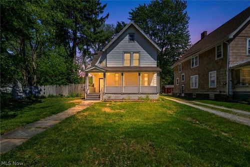 1004 East Ave, Elyria, OH, 44035-7063 | Card Image