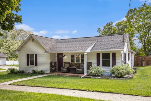 607 N Court St, Stanton, MI, 48888-9342 | Card Image