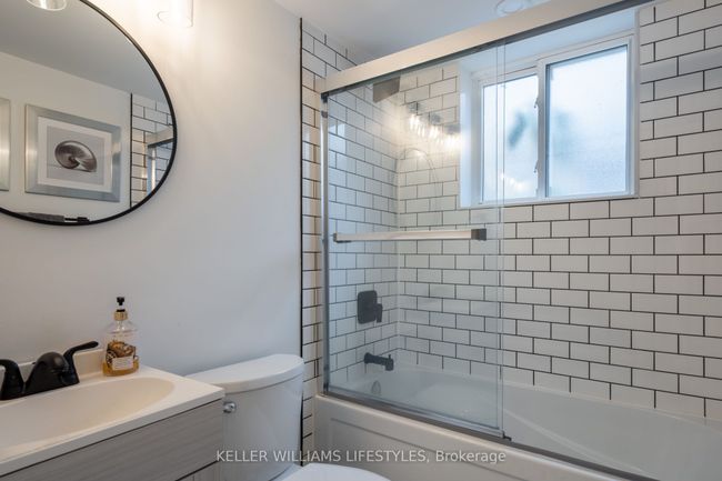 51 Chapple Hill Rd, House other with 4 bedrooms, 2 bathrooms and 4 parking in London ON | Image 18
