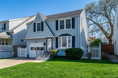 207 Zimmerman Boulevard, Tonawanda, NY, 14223 | Card Image