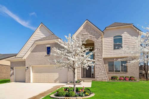 50574 Mistwood Dr, Macomb, MI, 48042 | Card Image
