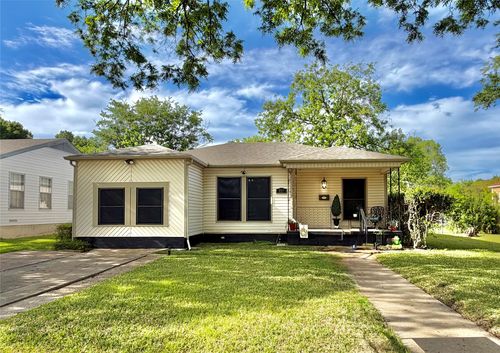 853 Holly Dr, Garland, TX, 75040-4922 | Card Image