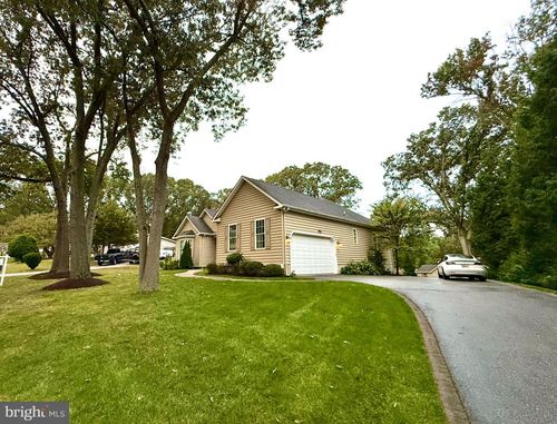 8328 Oakwood Rd, MILLERSVILLE, MD, 21108-1231 | Card Image