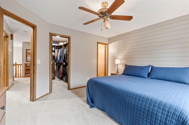 Walk in closet with custom shelving | Image 33