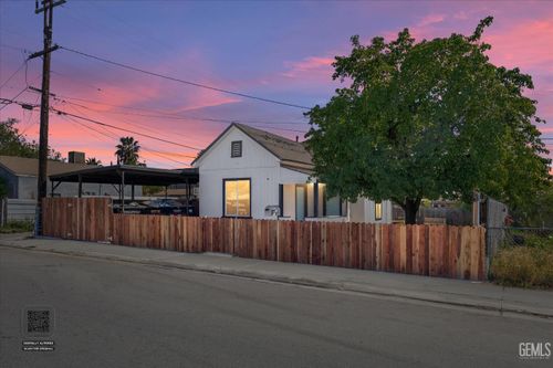 1615 Owens Street, Bakersfield, CA, 93305 | Card Image