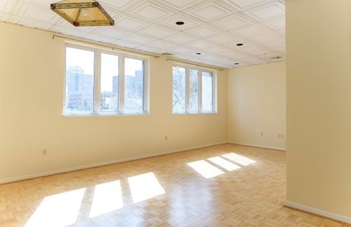 c17-75 Liberty Ave, JC, Journal Square, NJ, 07306 | Card Image