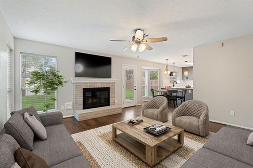 7015 Redwood Falls Dr, Pasadena, TX, 77505-4416 | Card Image
