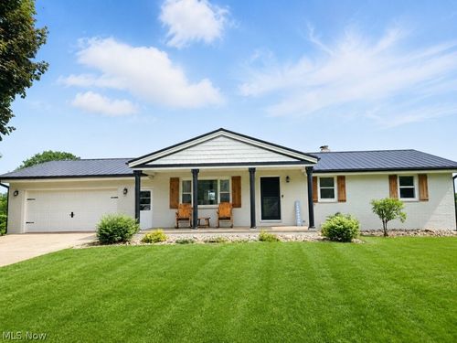 9729 Sommerville St, Louisville, OH, 44641-9628 | Card Image
