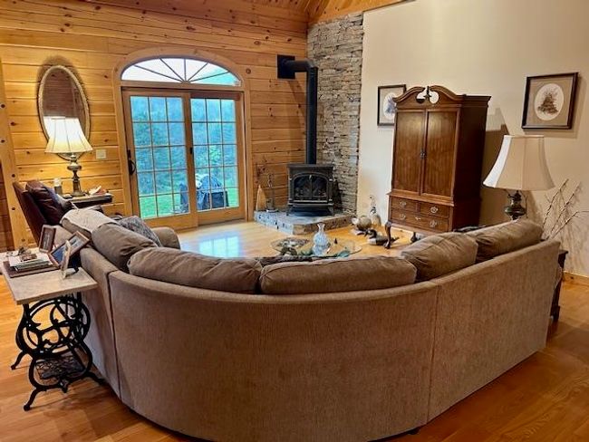 149 Arnold Rd, House other with 3 bedrooms, 4 bathrooms and null parking in Bethel VT | Image 15