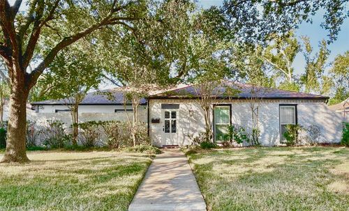 10010 Burgoyne Rd, Houston, TX, 77042-2910 | Card Image