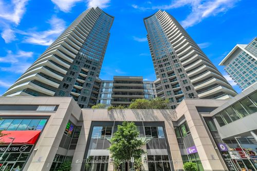2525-7161 Yonge St, Thornhill, ON, L3T0C8 | Card Image