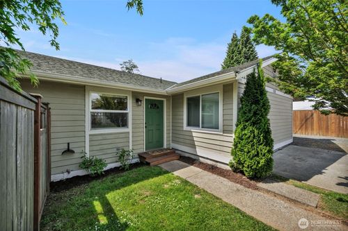 118 Morris St, Monroe, WA, 98272-2221 | Card Image