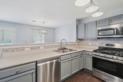 2915 Candleside Dr, San Antonio, TX, 78244-1910 | Card Image