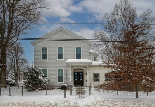 104 1st St, Waterford, PA, 16441-9711 | Card Image