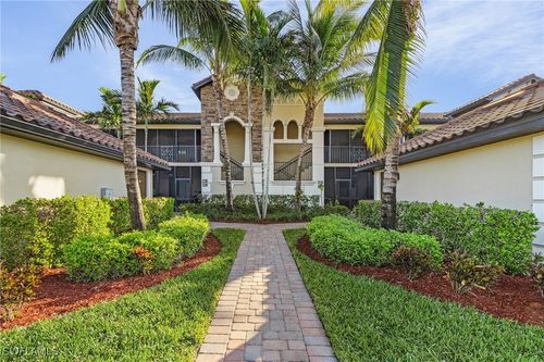 5615-28047 Bridgetown Ct, BONITA SPRINGS, FL, 34135-8990 | Card Image