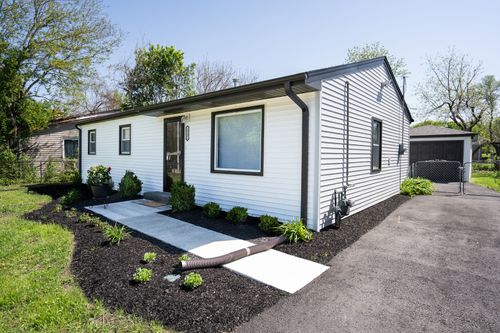 15331 Willow Street, Markham, IL, 60428 | Card Image