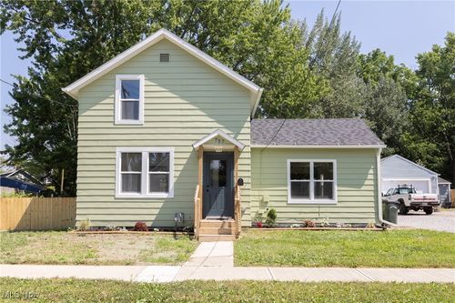 757 W River Road N, Elyria, OH, 44035 | Card Image