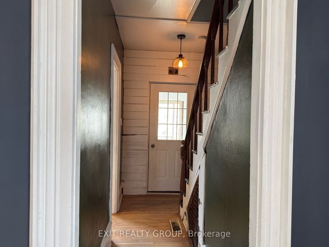 156 Henry St, House other with 2 bedrooms, 2 bathrooms and 6 parking in Stirling ON | Image 5