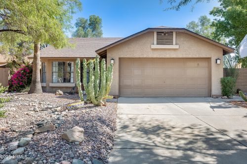 24009 N 39th Ln, Glendale, AZ, 85310-4009 | Card Image
