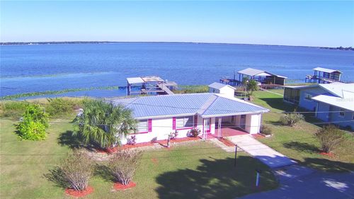 105 Maxcy Ln, Frostproof, FL, 33843-2108 | Card Image