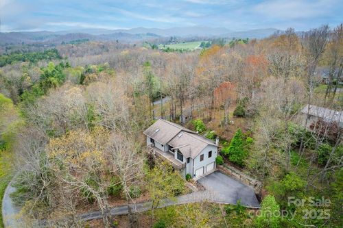 1521 Old Jonas Ridge Rd, Newland, NC, 28657 | Card Image