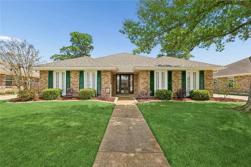 130 Melrose Dr, Destrehan, LA, 70047-2116 | Card Image