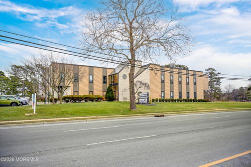 317 Brick Blvd, Brick, NJ, 08723-6031 | Card Image