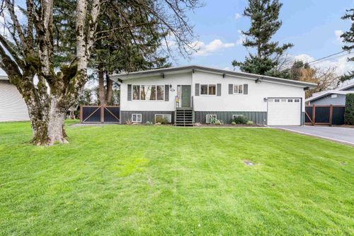 6970 Centennial Dr, Chilliwack, BC, V2R1J7 | Card Image