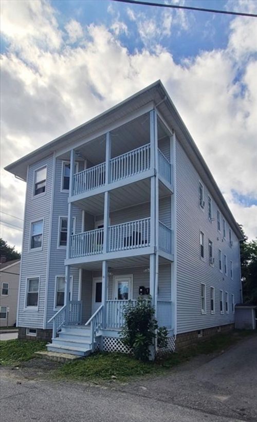 16 Brookline St, Webster, MA, 01570-3184 | Card Image