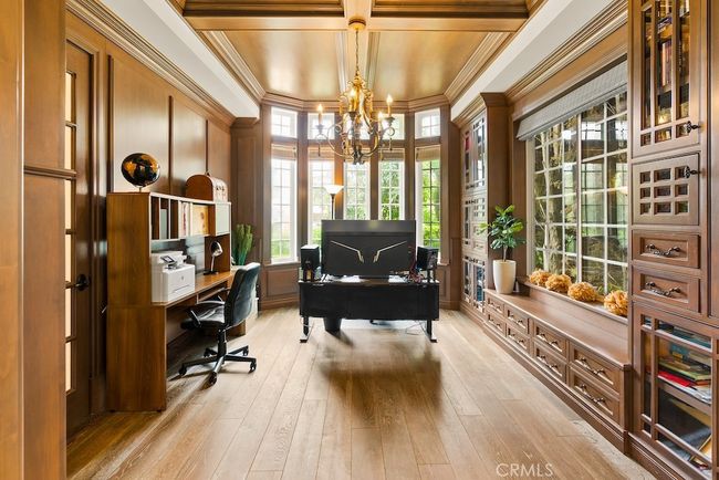 4753 Noble Ave, House other with 6 bedrooms, 6 bathrooms and 2 parking in Sherman Oaks CA | Image 15