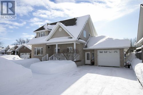 53 Laura St, Sault Ste Marie, ON, P6C2G5 | Card Image