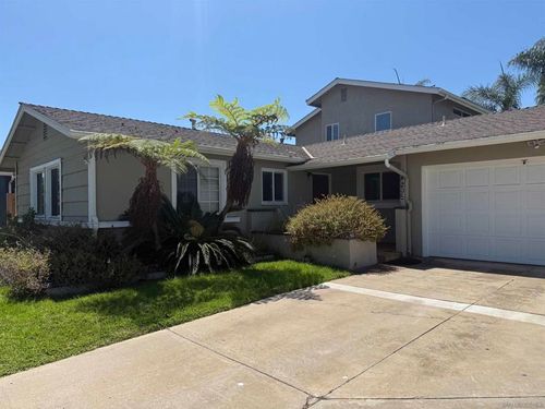 4208 Quapaw Ave, San Diego, CA, 92117-4524 | Card Image