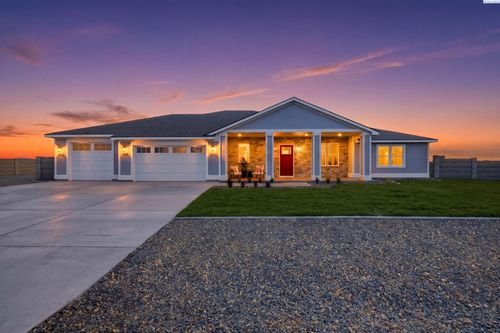 359 Panoramic Dr, Pasco, WA, 99301-6287 | Card Image