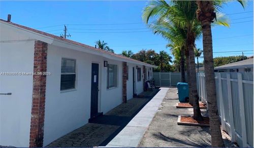 401 Se 23rd Ave, Boynton Beach, FL, 33435-7289 | Card Image