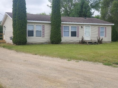 5819 Indian Ln, Weidman, MI, 48893-8807 | Card Image