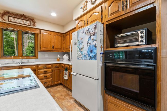2929 Brunner Rd, House other with 3 bedrooms, 2 bathrooms and null parking in Manitowoc WI | Image 11